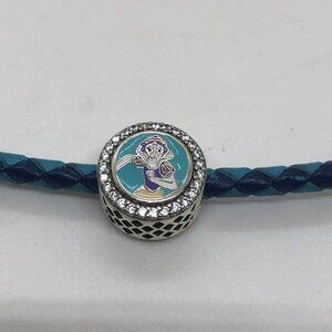 ✨✨Disney Parks Pandora RunDisney Snow White Fairytale Challenge Button Charm